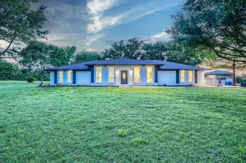 931 Meadow Dr, Rockwall, TX 75032