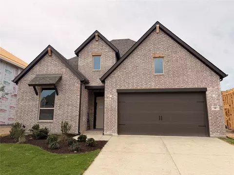 948 Schuberts Rd, Fort Worth, TX 76247
