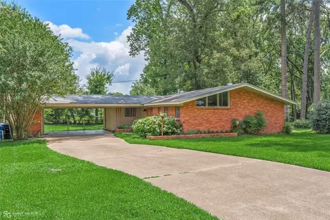 3742 Cornell Dr, Shreveport, LA 71107