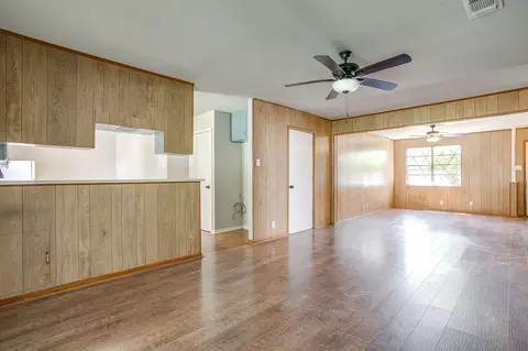 Living - 1413 Phillips St, Cleburne, TX 76033 photo 5 of 10