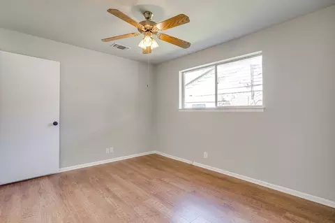 Bedroom - 1413 Phillips St, Cleburne, TX 76033 photo 8 of 8