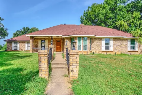 5404 Dana Point Dr, Arlington, TX 76017