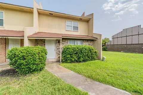 1821 Ridgeview St, Mesquite, TX 75149