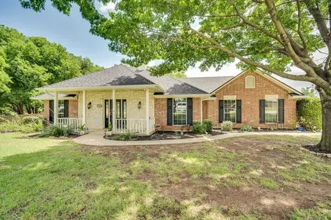 6202 Vicney Ln, Midlothian, TX 76065