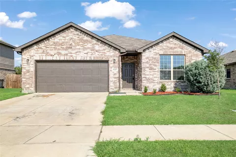 1217 Benwick Dr, Van Alstyne, TX 75495