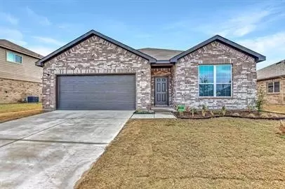 1217 Benwick Dr, Van Alstyne, TX 75495