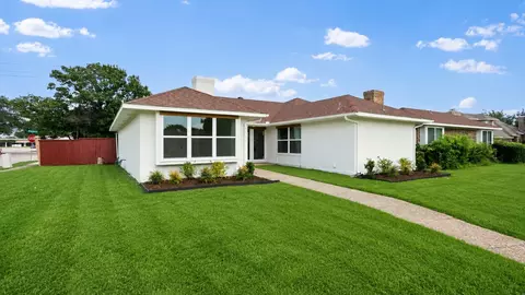 3002 University Dr, Plano, TX 75075