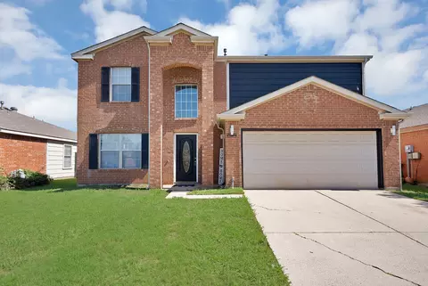 1004 Springcreek Dr, Denton, TX 76210