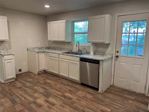 Kitchen - 1605 Jackson St, Commerce, TX 75428 photo 1 of 3