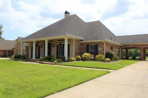 532 Hunters Run, Bossier City, LA 71111
