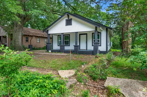 2013 W 10th St, Texarkana, TX 75501