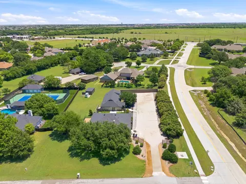 10390 Ridgecrest St, Frisco, TX 75033