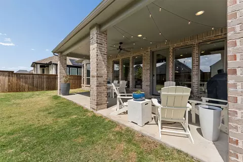 Exterior - 2824 Eccleston St, Celina, TX 75009 photo 5 of 6
