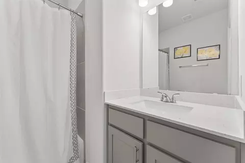 Bath - 2824 Eccleston St, Celina, TX 75009 photo 5 of 6
