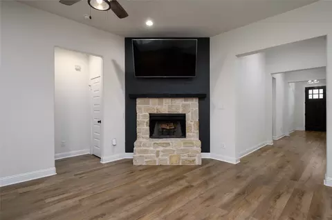 Living - 300 Bronco Dr, Pilot Point, TX 76258 photo 3 of 3