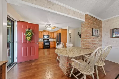 Entry Way - 443 Rost Rd, Mcgregor, TX 76657 photo 1 of 4