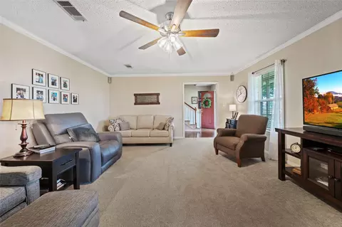 Living - 443 Rost Rd, Mcgregor, TX 76657 photo 1 of 2