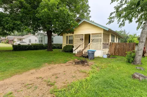 5808 Wellesley Ave, Fort Worth, TX 76107