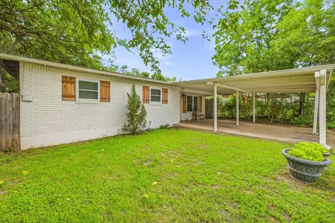 1350 Groesbeck St, Stephenville, TX 76401