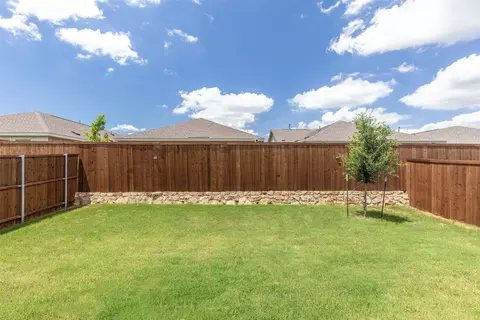 14145 Inglebert St, Pilot Point, TX 76258 photo 31