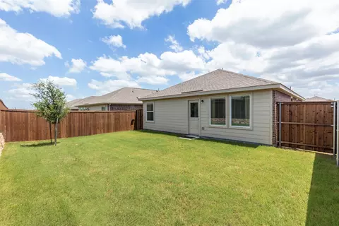 14145 Inglebert St, Pilot Point, TX 76258 photo 33