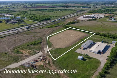 2824 E Milam Rd, Sanger, TX 76266