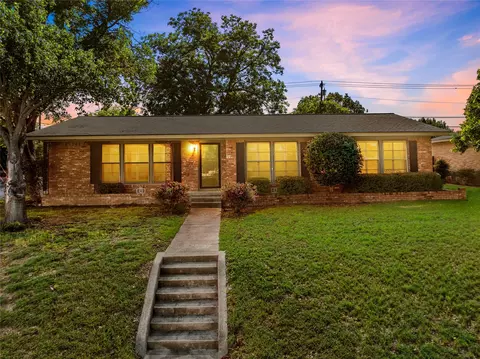 2349 Mount Carmel Dr, Waco, TX 76710