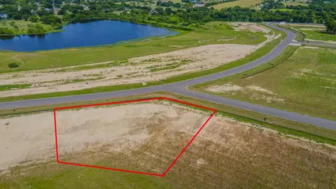 240 Lakeside Lndg, Lorena, TX 76655