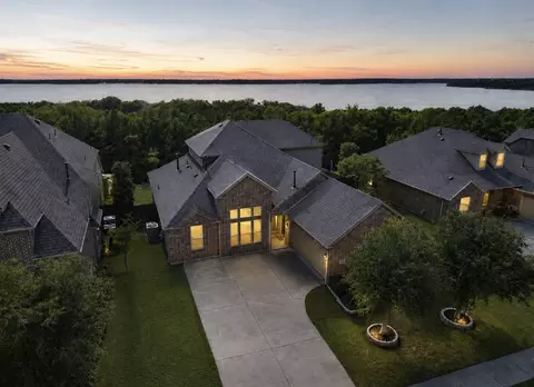 3909 Whitman Dr, Rockwall, TX 75087