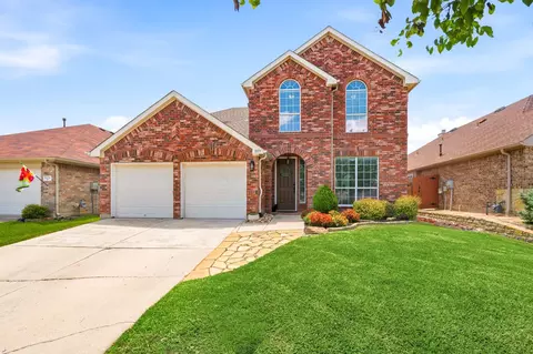 9113 Chardin Park Dr, Fort Worth, TX 76244