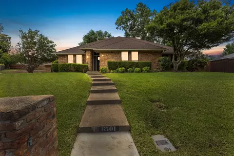 6501 Lake Side Cir, North Richland Hills, TX 76180