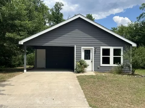 1204 Craddock St, Commerce, TX 75428