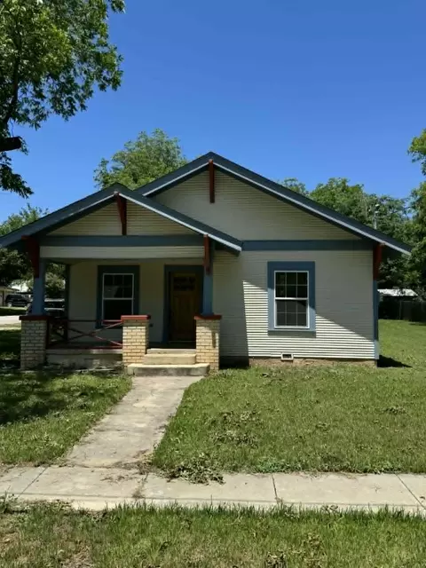 230 SW Live Oak, Dublin, TX 76446