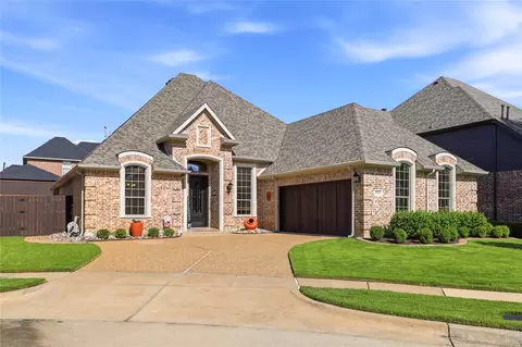 5931 Crescent Ln, Colleyville, TX 76034