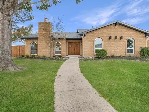 1912 Primrose, Carrollton, TX 75007