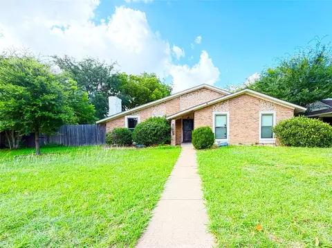1903 Apollo Rd, Richardson, TX 75081