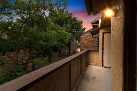 2109 Rainbow Dr #4420, Arlington, TX 76011