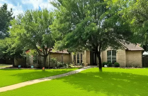 3722 Cove Timber Ave, Granbury, TX 76049