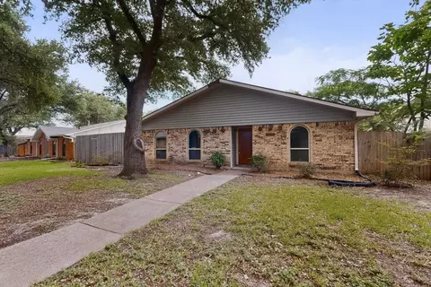 4329 Thicket Dr, Garland, TX 75043