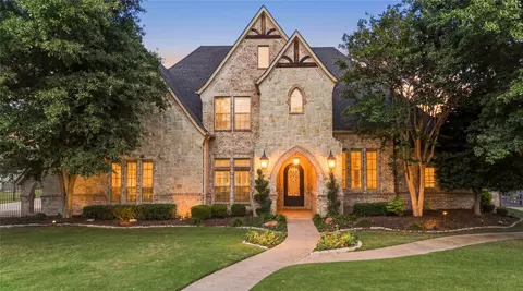 6201 Theresa Ln, Colleyville, TX 76034