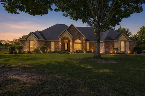 1409 Cherry Hill Ct, Aledo, TX 76008
