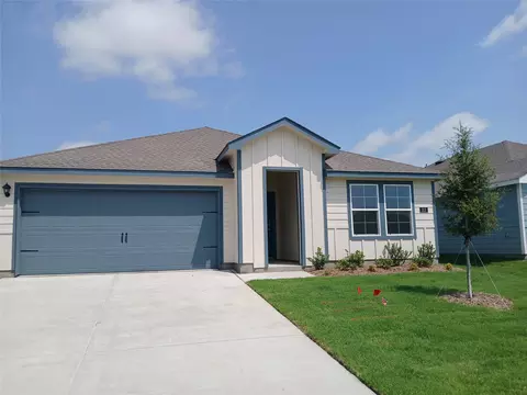 312 Whispering Pine Dr, Royse City, TX 75189