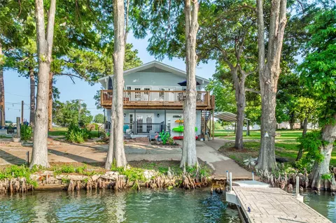 2100 Mason Ln, Tool, TX 75143