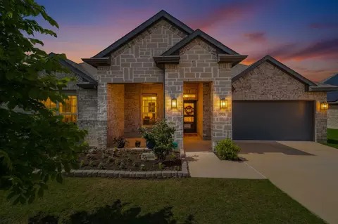 508 Hillcrest Cir, Justin, TX 76247