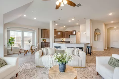 533 Lela Cir, Keene, TX 76059