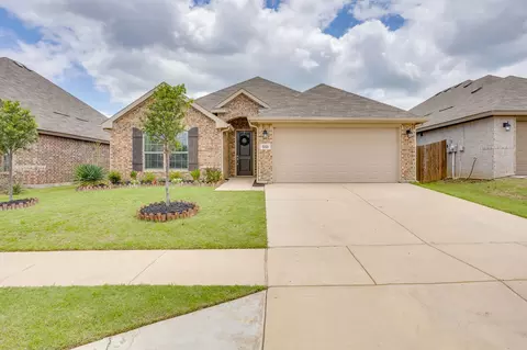533 Lela Cir, Keene, TX 76059