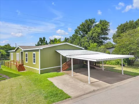 7800 Mockingbird Ln #62, North Richland Hills, TX 76180