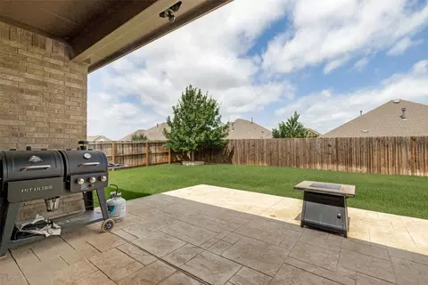 Exterior - 2817 Half Moon Rd, Aubrey, TX 76227 photo 4 of 6