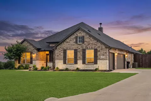 1089 Emilia Dr, Farmersville, TX 75442
