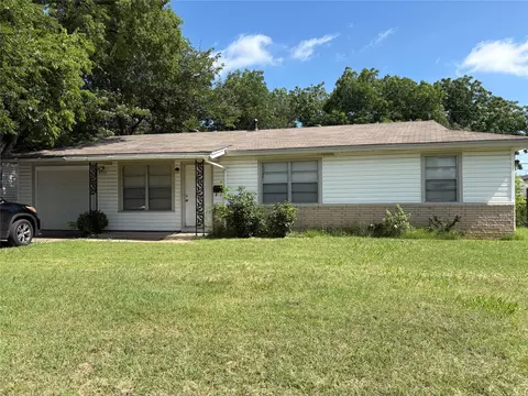 5235 Stanley Keller Rd, Haltom City, TX 76117